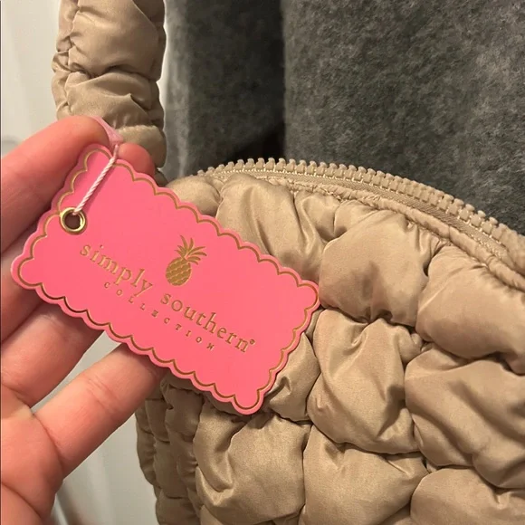 NWT Simply Southern Elegant Quilted Shoulder Bag in Tan - Picture 2 of 7